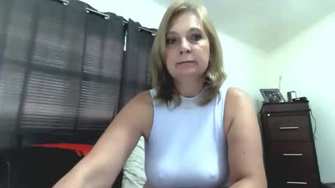 Snapshot of 69naughtyempress69 chatting on 03-26-26, 07:47 69naughtyempress69 online show from 03-26-26, 07:47