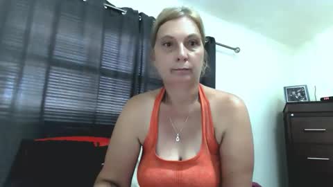 Snapshot of 69naughtyempress69 chatting on 04-01-26, 07:53 69naughtyempress69 online show from 04-01-26, 07:53
