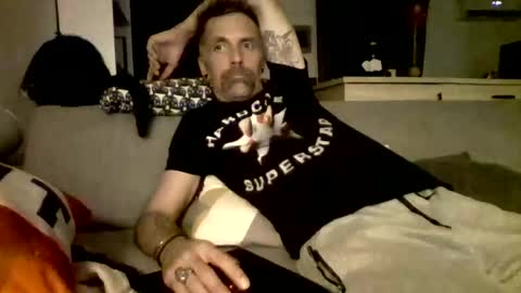 Num online show from 12-02-24, 08:00