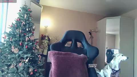 6_dream_9 online show from 05-25-26, 12:05