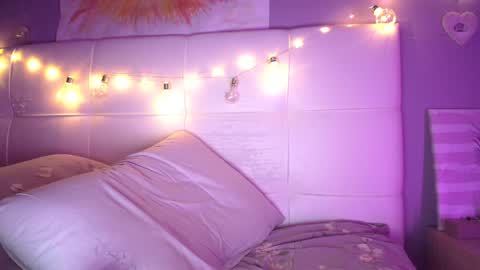 Snapshot of 6a6yface chatting on 12-24-24, 12:22 lil J online show from 12-24-24, 12:22