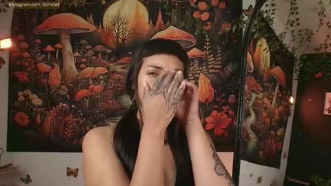 B R I E L A  online show from 04-29-26, 07:53