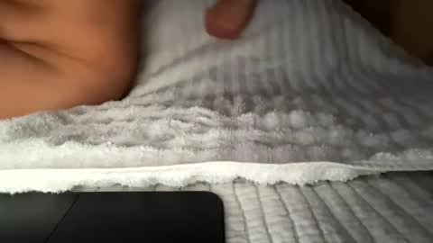 Snapshot of 6incher_lb chatting on 02-11-25, 05:37 6incher LB online show from 02-11-25, 05:37