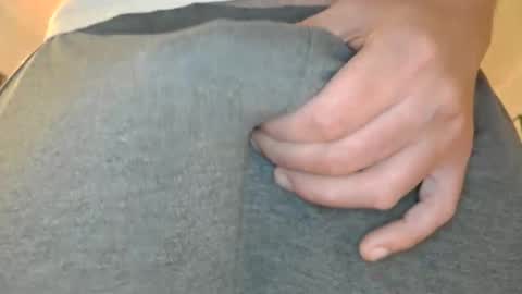 Snapshot of 6mehere9 chatting on 11-09-25, 10:52 6mehere9 online show from 11-09-25, 10:52