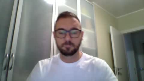 Snapshot of 77architt chatting on 03-10-25, 09:10 77architt online show from 03-10-25, 09:10