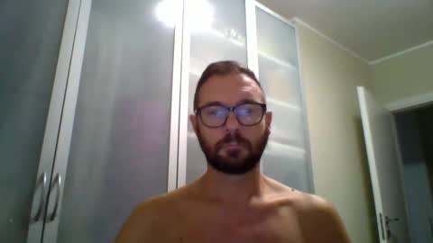 Snapshot of 77architt chatting on 09-22-25, 07:32 77architt online show from 09-22-25, 07:32