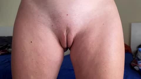 Snapshot of 7sins_wildcats chatting on 02-27-25, 10:48 Mila online show from 02-27-25, 10:48