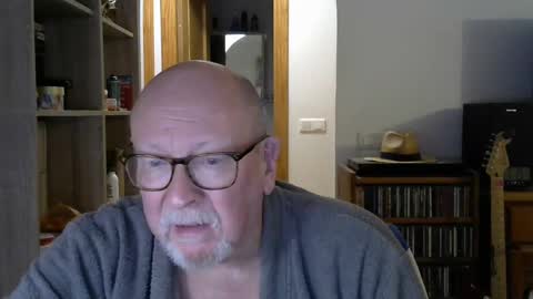 Snapshot of 7thsojourn chatting on 12-08-24, 06:17 Papi online show from 12-08-24, 06:17