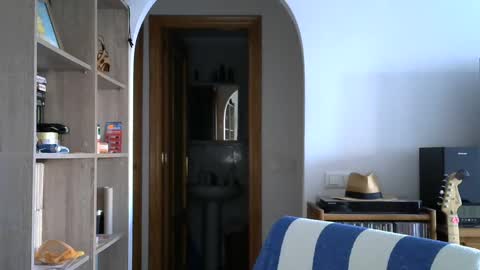 Snapshot of 7thsojourn chatting on 12-16-24, 12:16 Papi online show from 12-16-24, 12:16