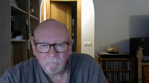 Snapshot of 7thsojourn chatting on 12-31-24, 04:46 Papi online show from 12-31-24, 04:46