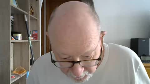 Snapshot of 7thsojourn chatting on 01-16-25, 02:30 Papi online show from 01-16-25, 02:30