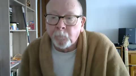 Snapshot of 7thsojourn chatting on 01-19-25, 11:45 Papi online show from 01-19-25, 11:45
