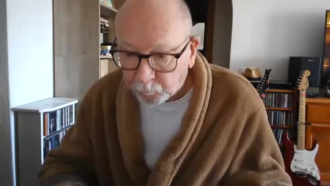 Snapshot of 7thsojourn chatting on 02-13-25, 09:51 Papi online show from 02-13-25, 09:51