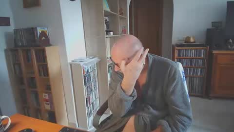 Snapshot of 7thsojourn chatting on 10-29-25, 08:16 Papi online show from 10-29-25, 08:16