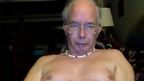 Snapshot of 808dred chatting on 07-06-26, 12:02 808dred online show from 07-06-26, 12:02