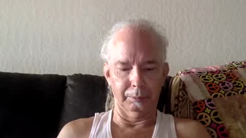 Snapshot of 808dred chatting on 07-07-26, 08:24 808dred online show from 07-07-26, 08:24