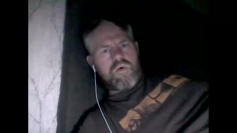 Snapshot of 81jonnyx chatting on 02-22-25, 11:03 81jonnyx online show from 02-22-25, 11:03