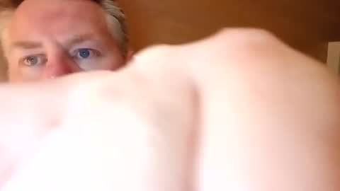 Snapshot of 81jonnyx chatting on 12-17-25, 07:09 81jonnyx online show from 12-17-25, 07:09