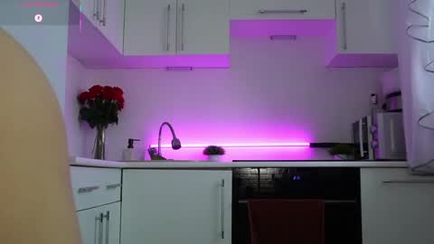 Monicano face online show from 05-20-26, 03:56