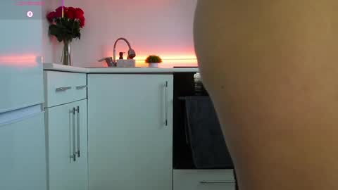 Monicano face online show from 06-02-26, 04:03