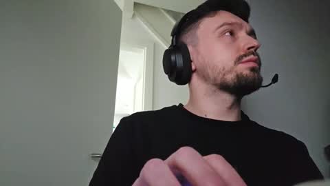 8inchdude93 online show from 03-24-26, 12:32