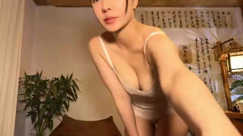 lily online show from 04-11-26, 06:29