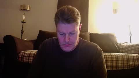 Snapshot of 989guy chatting on 02-18-25, 06:58 989guy online show from 02-18-25, 06:58