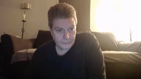 Snapshot of 989guy chatting on 01-13-26, 12:27 989guy online show from 01-13-26, 12:27