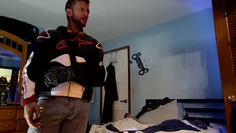 8over6 online show from 01-03-25, 04:33