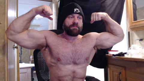 9 fat inches online show from 01-31-25, 08:54