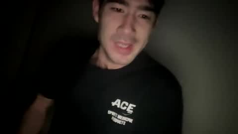 Snapshot of 9thislandd chatting on 01-01-25, 07:53 9thislandd online show from 01-01-25, 07:53