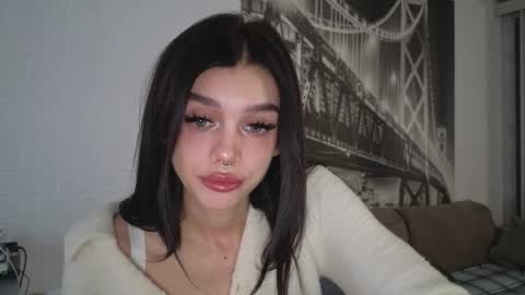 KARINA online show from 09-18-25, 01:46