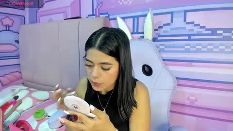 Alice  online show from 10-29-25, 03:09