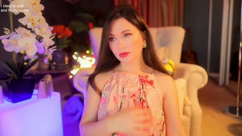 Snapshot of _1s___ chatting on 11-25-25, 04:12 Sophia online show from 11-25-25, 04:12