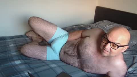 God Zeus online show from 05-26-26, 04:08