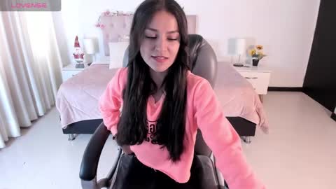 Snapshot of _abby_23_ chatting on 12-27-24, 02:01 Aby online show from 12-27-24, 02:01