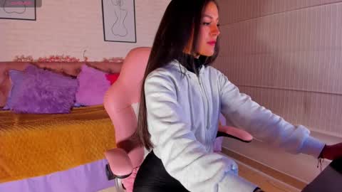 Snapshot of _abby_23_ chatting on 09-16-25, 01:45 Aby online show from 09-16-25, 01:45