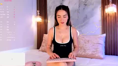 Snapshot of _abby__ chatting on 06-24-26, 07:24 Gabriela abby online show from 06-24-26, 07:24