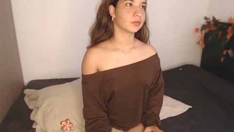 Snapshot of _abrill_20 chatting on 05-04-26, 04:14 _abrill_20 online show from 05-04-26, 04:14
