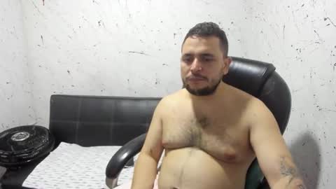 Snapshot of _ace_ventura chatting on 10-27-25, 04:05 ---- online show from 10-27-25, 04:05