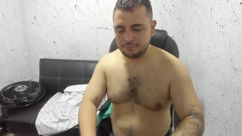     ----       online show from 11-10-25, 04:28