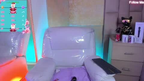 Agatha online show from 12-11-24, 08:04