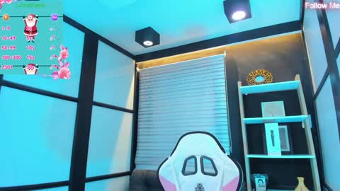 Agatha online show from 12-12-24, 10:13