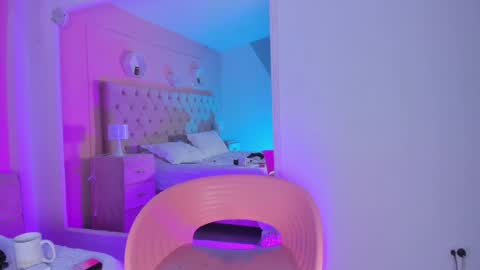 Agatha online show from 01-03-25, 02:10