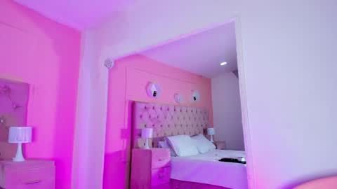 Agatha online show from 01-14-25, 01:58