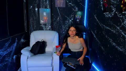 Agatha online show from 01-31-25, 11:35