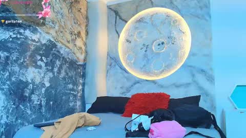 Agatha online show from 09-10-25, 04:29