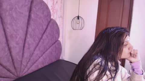  Alaia online show from 12-19-25, 11:50