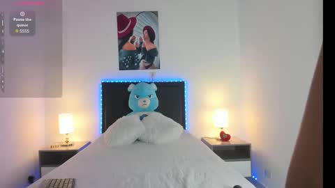 _alana_grey_ online show from 02-19-26, 01:51