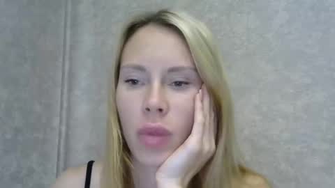 Snapshot of _alex1819 chatting on 10-03-25, 07:55 _alex1819 online show from 10-03-25, 07:55